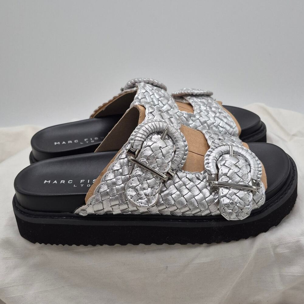 NEW Marc Fisher LTD Auggie Flat slip-on Two strap Sandal Silver leather size 7